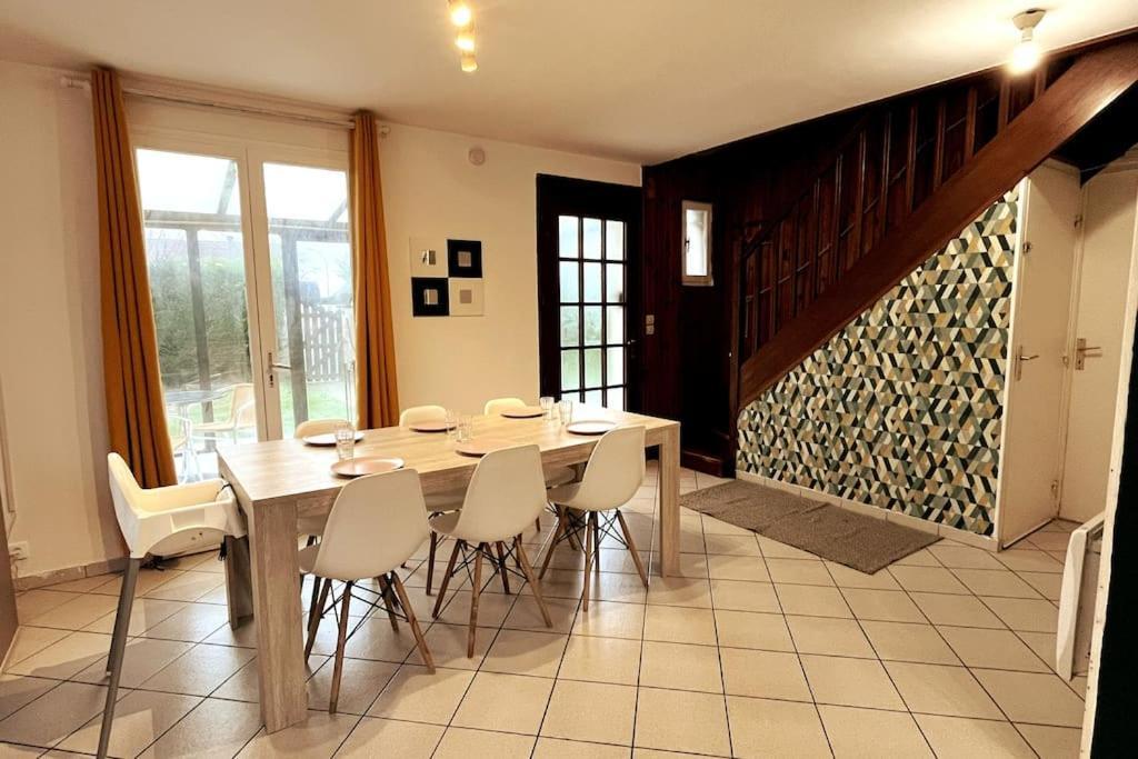 Holiday home Charming House Near The Sea