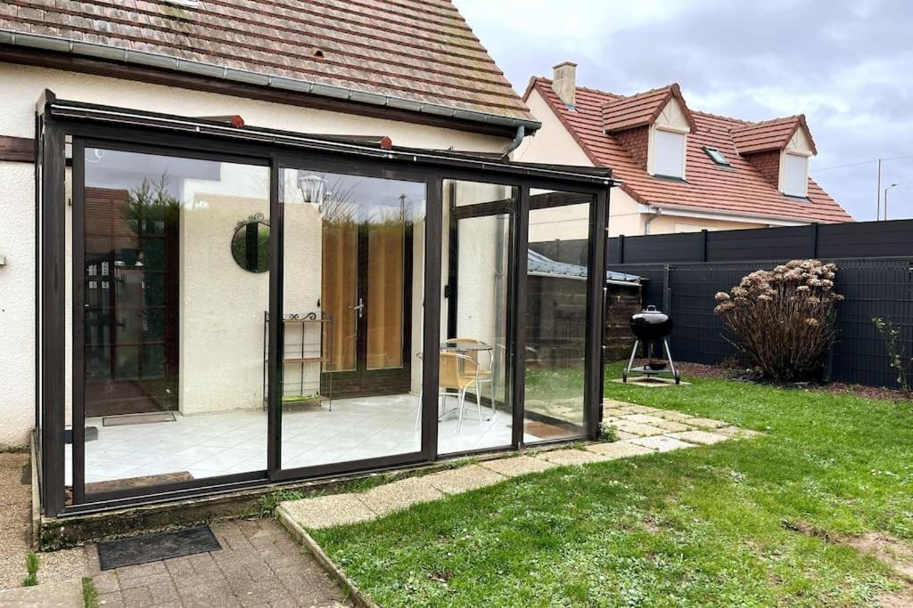 Charming House Near The Sea Holiday home Courseulles-sur-Mer